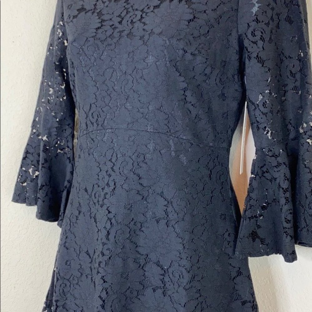 NWT Lulu’s Favorite Flair Flounce Sleeve Dress - Picture 4 of 8